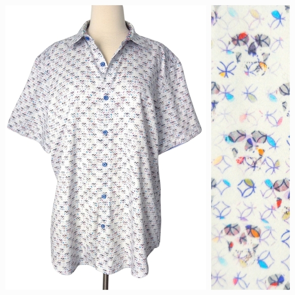 NWOT Robert Graham White Blue Skull Faces Button-Down Short-Sleeve Shirt - Picture 1 of 8